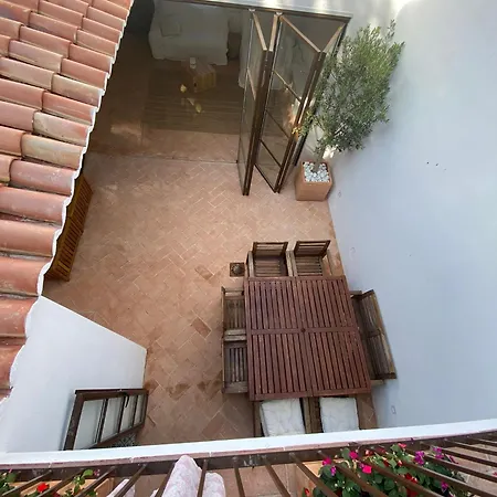 Casita Art-ola